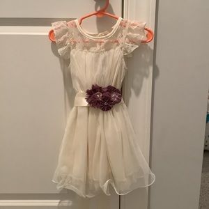 David’s Bridal, D. Liles Collection, flower girl dress, cream, removable sash